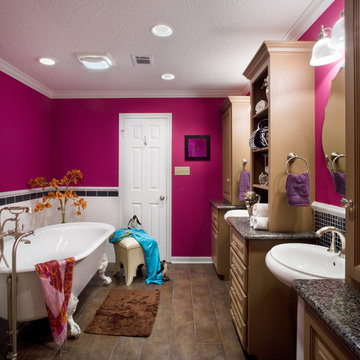 Teen's Pink Bathroom