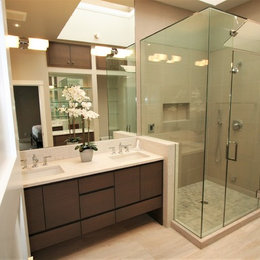 https://www.houzz.com/hznb/photos/telluride-condo-contemporary-bathroom-phvw-vp~93989263
