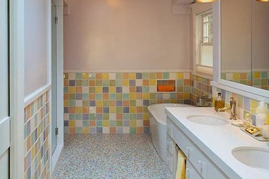 Example of a bathroom design in Portland