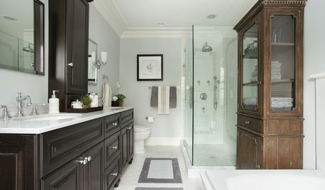 8 Elements of a Traditional-Style Bathroom