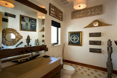 Example of an eclectic bathroom design in Albuquerque