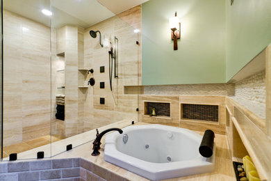 ミルウォーキーにあるコンテンポラリースタイルのおしゃれな浴室の写真