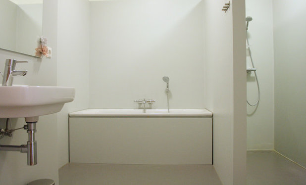 Industrial Bathroom by Holly Marder