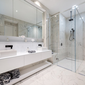 The Kooyong (Display) 273 Belmore Road, Balwyn North