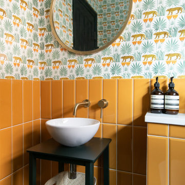 The leopard loo