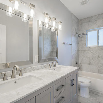 The Sea Breeze |  Second Story Bathroom | New Home Builders in Tampa Florida