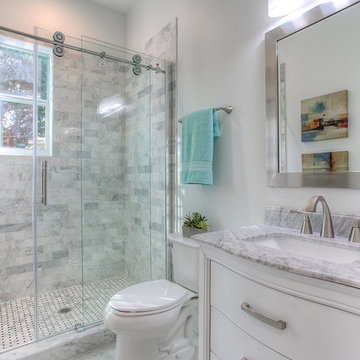 The Sundial | Main Floor Bathroom | New Home Builders in Tampa Florida
