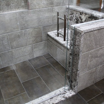 Tile Shower with Linear drain