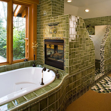 Tile tub with Fireplace