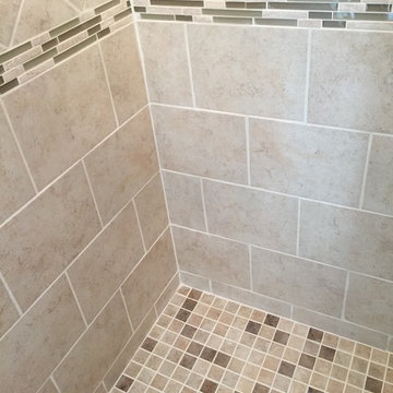 Tiled Shower and Jacuzzi Tub Remodel