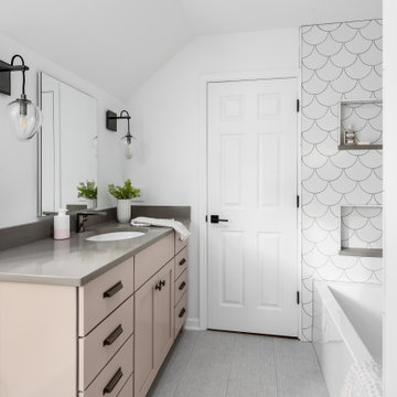 Timeless Jack n Jill Bath - Naperville IL
