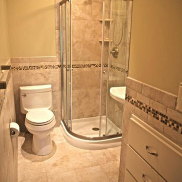 Tiny Hall Bath