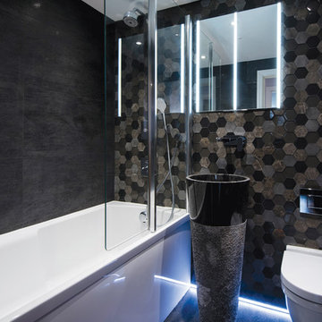 Town Apartment Bathroomd