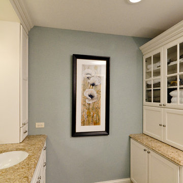 Traditional Bathroom III