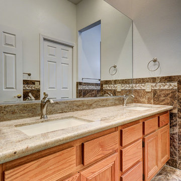 Traditional Bathroom in Green Valley