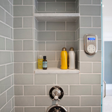 Traditional Bathroom