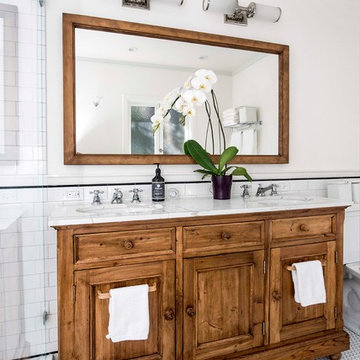 Traditional Bathroom
