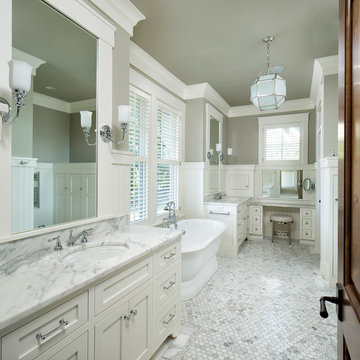 Traditional Bathroom