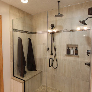 Traditional Bathroom with Tiled Shower with Pebble Stone Shower Floor