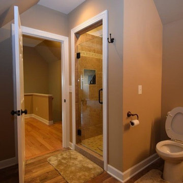 Traditional Bonus Room Bathroom