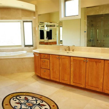 Traditional Crema Marfil Marble - Entire Bath