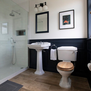 Traditional Loft Bathroom