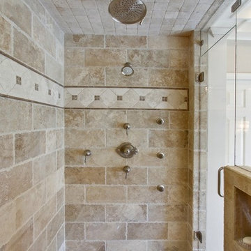 Traditional Master Bathroom