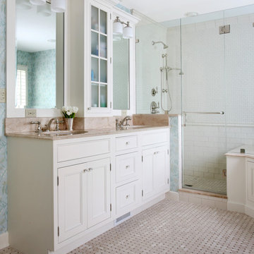 Traditional Master Bathroom