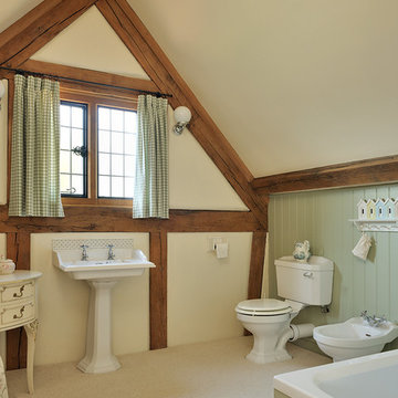 Traditional oak frame bathroom