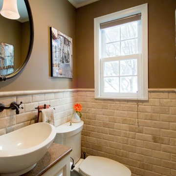 Traditional Powder RoomWhite