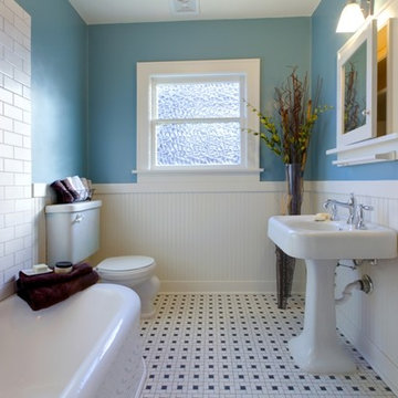 Transitional & Traditional Bathrooms