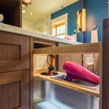 Transitional Bathroom