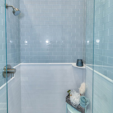 transitional coastal bathroom