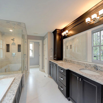 Transitional Custom Home in Naperville
