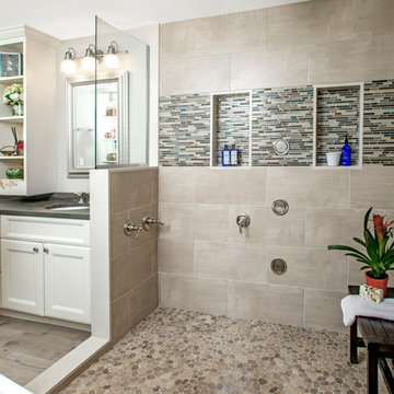 Transitional Eclectic Master Bathroom