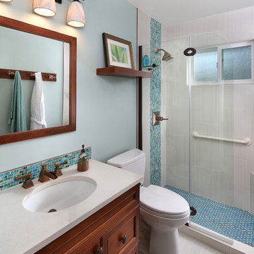 Tropical Condo Bath