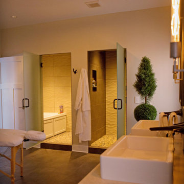 Trusdell, Spa Room, Syracuse, IN