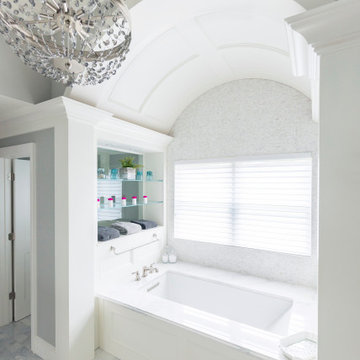 Tub alcove and water closet room