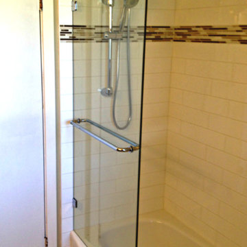 Tub / Shower glass panels & shower shields, Vancouver Shower Glass Professionals