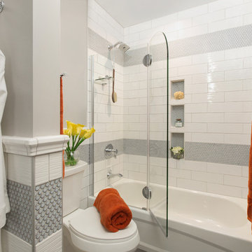 Tub- shower with penny round tile
