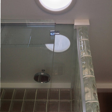 Tubular skylight for improved master bathroom lighting