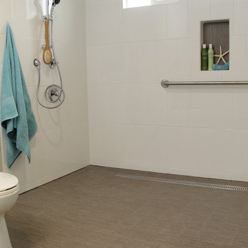 Universal Bathroom. Fully Accessible