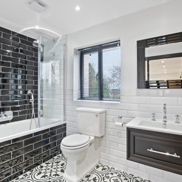 Upper Hill Rise - Family Bathroom
