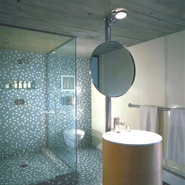 upper level bath
