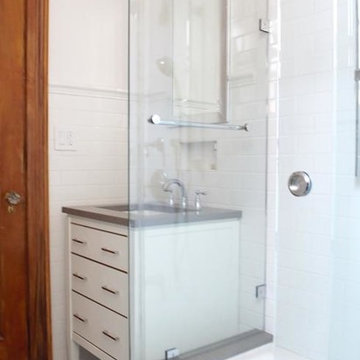 Upper West Side, NYC: Light, Bright Bathroom Remodel
