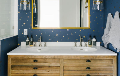 Blue Makes a Refreshing Splash in These 10 Bathrooms