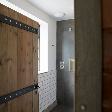 Utilitarian Shower room