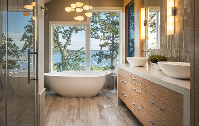 Room of the Day: A Bathroom Suite Dressed to the Nines