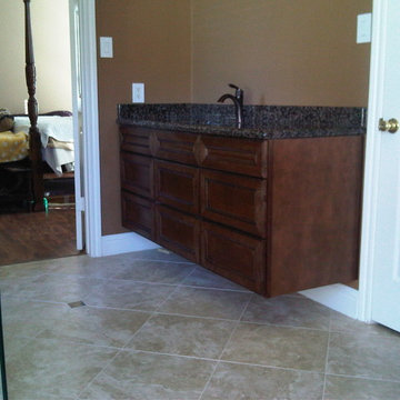 Vanity Cabinets and Tops
