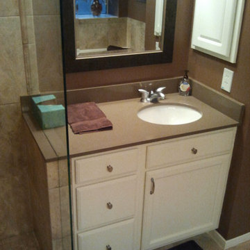 Vanity Cabinets and Tops